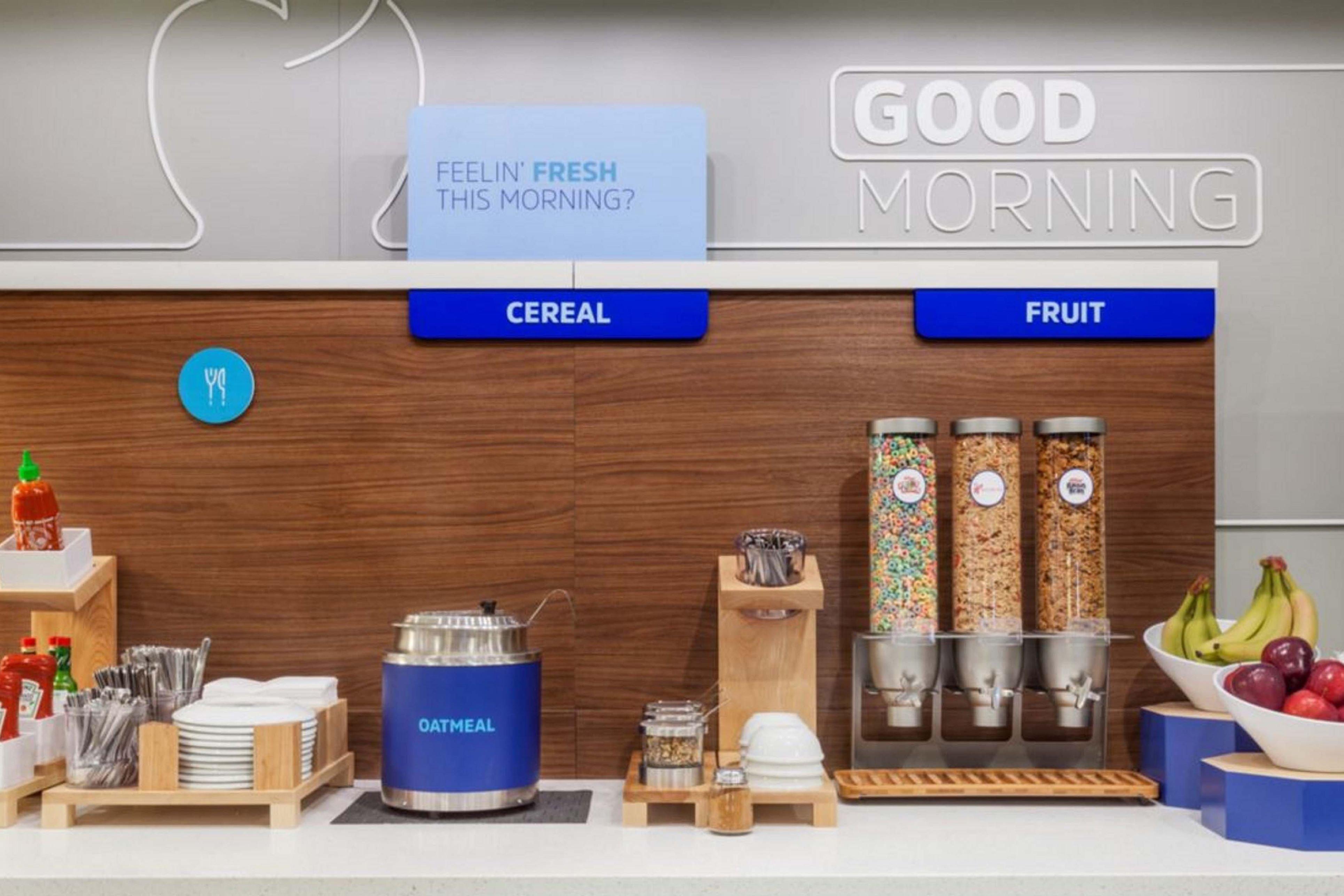 Holiday Inn Express Hotel & Suites Forest By Ihg Exteriér fotografie